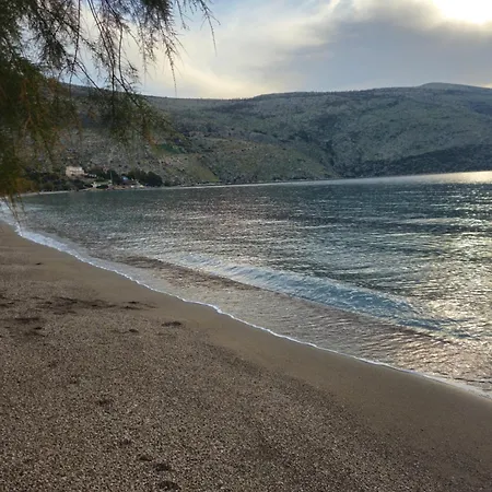 Pelekanos Lägenhet Paralia (Voiotia)
